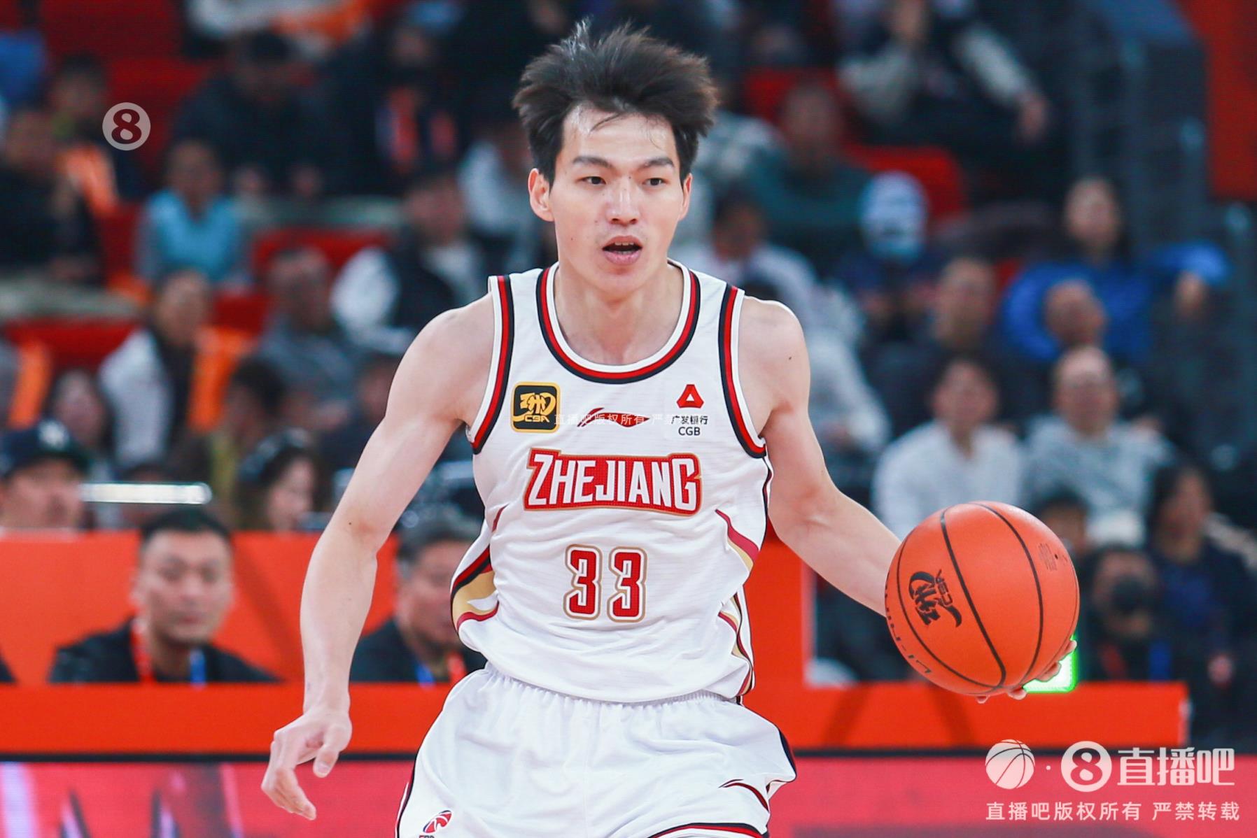 發(fā)揮穩(wěn)定！吳前12中6&三分8中4貢獻(xiàn)17分3板2助1斷